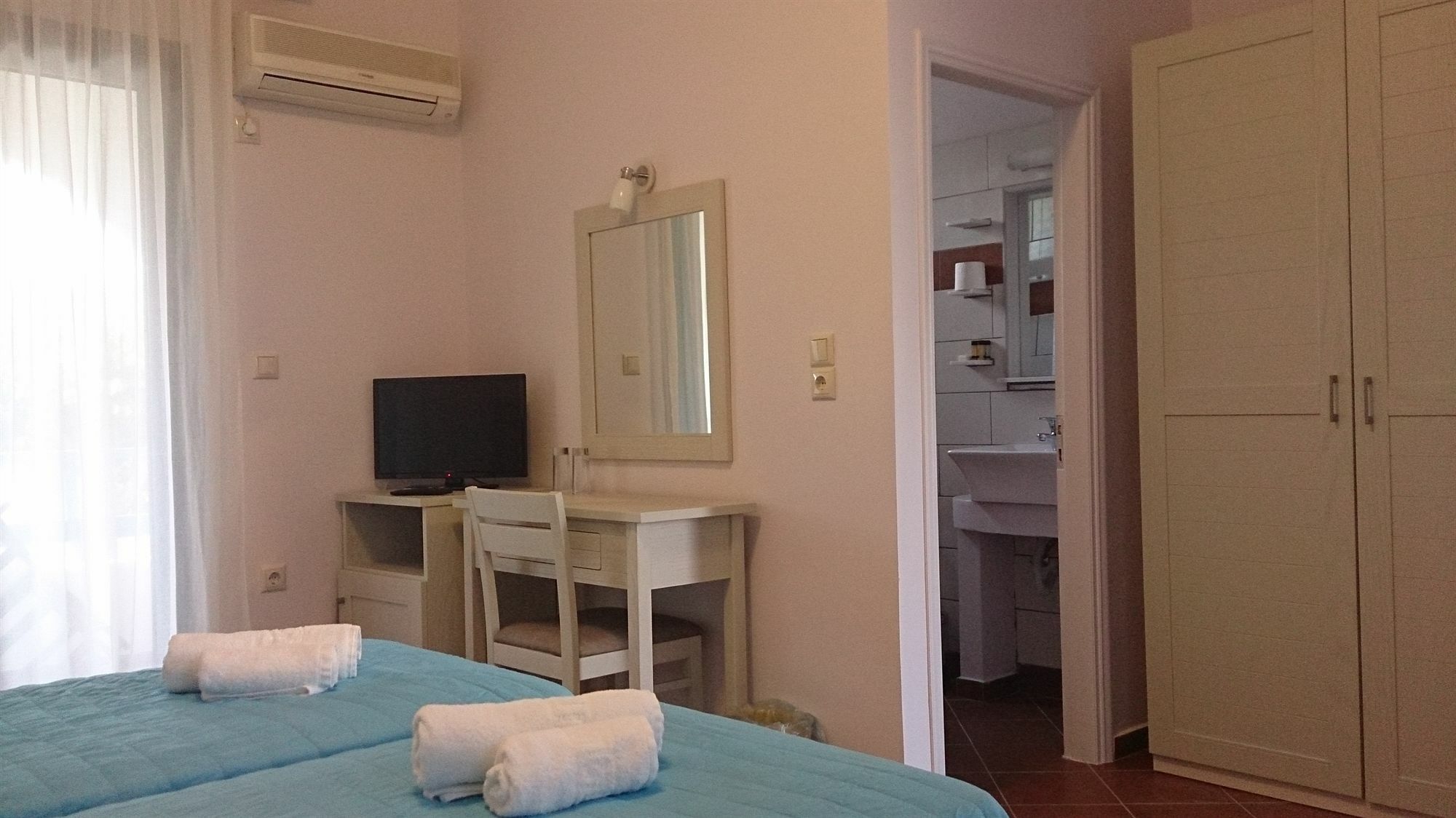 Skiros Palace Hotel 外观 照片